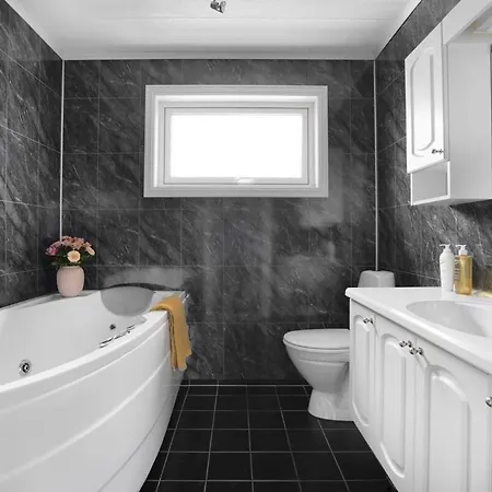 Perfect House In With Sea-view