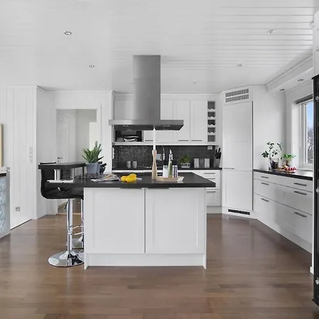 Perfect House In With Sea-view