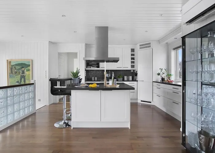 Perfect House In With Sea-view